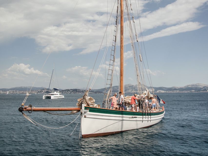 Marseille: Sailboat Cruise with Lunch, Swim & Organic Wine - Who will enjoy this cruise most?