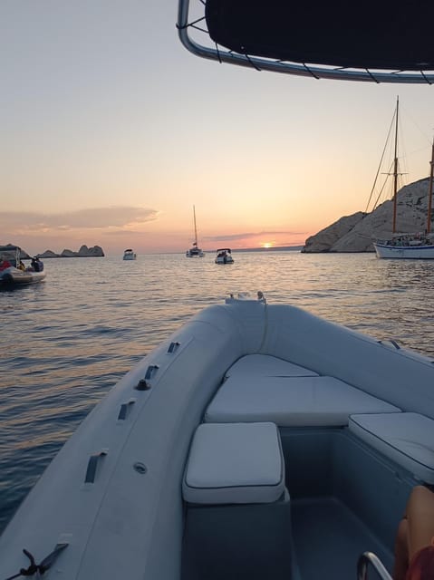Marseille: Sunset Boat Cruise with Rosé Wine & Snacks - Why this cruise captures Marseille so well