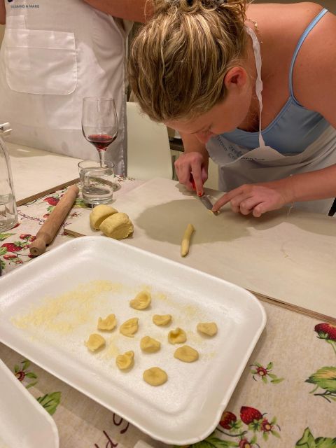 Masterclass Pasta & Focaccia with Wine - Watching the focaccia come together