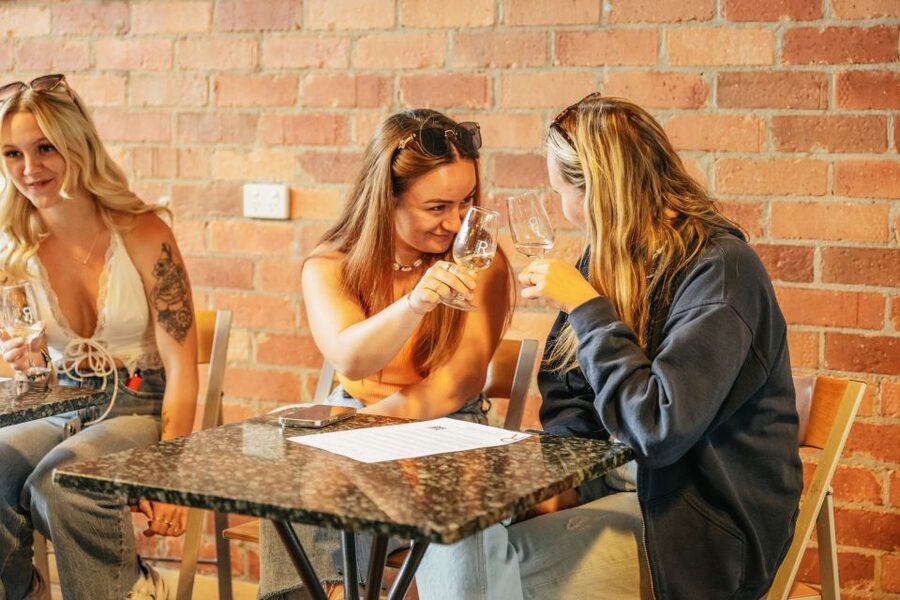 Melbourne: Full-Day Yarra Valley Wine Experience with Lunch - Timing, food, and practical planning