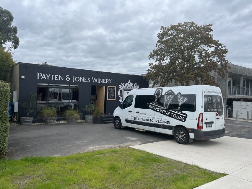 Melbourne: Yarra Valley Food, Wine, Chocolate & Gin Tour - Rochford Wines brings wine, lunch, and optional gin