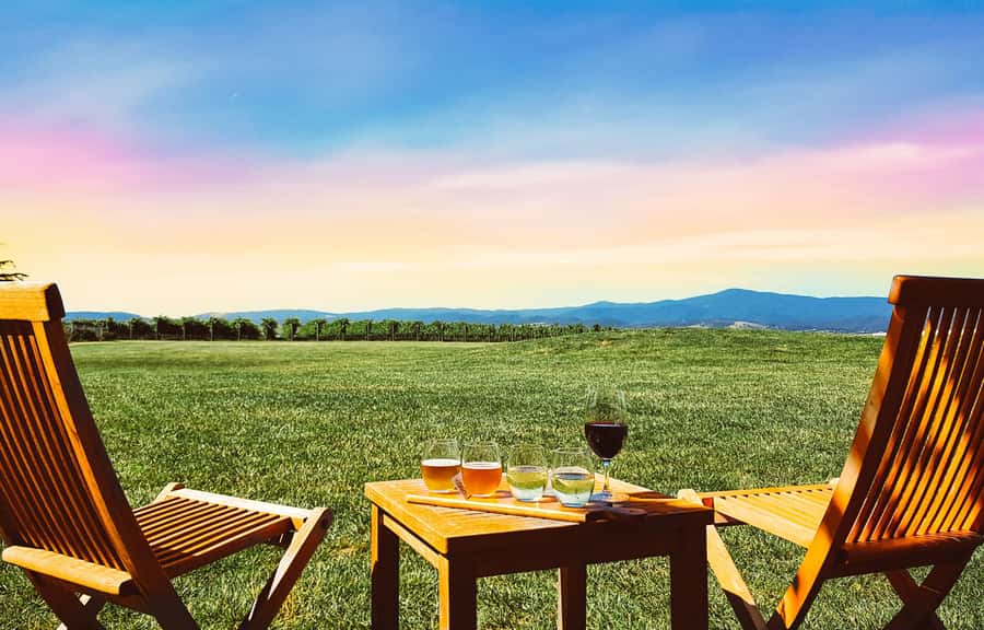 Melbourne: Yarra Valley Wine Tour + Lunch & Gin/Beer Option - Leaving Melbourne for the Yarra Valley