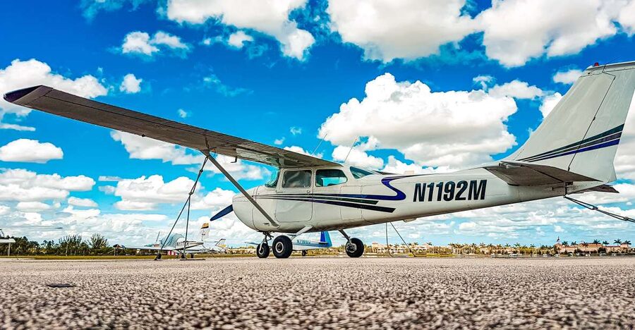 Miami Beach: Private Luxury Airplane Tour with Champagne - What the small private plane changes