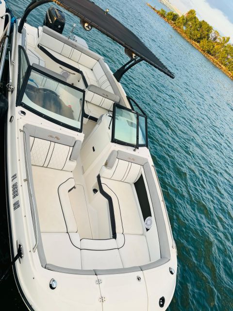 Miami: Guided Boat Tour with Champagne - Key things to know before you book