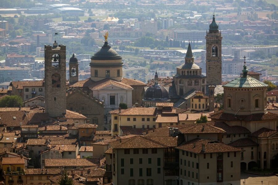 Milan: Franciacorta Winery and Bergamo Day Trip with Lunch - Should you book the Franciacorta and Bergamo day trip?