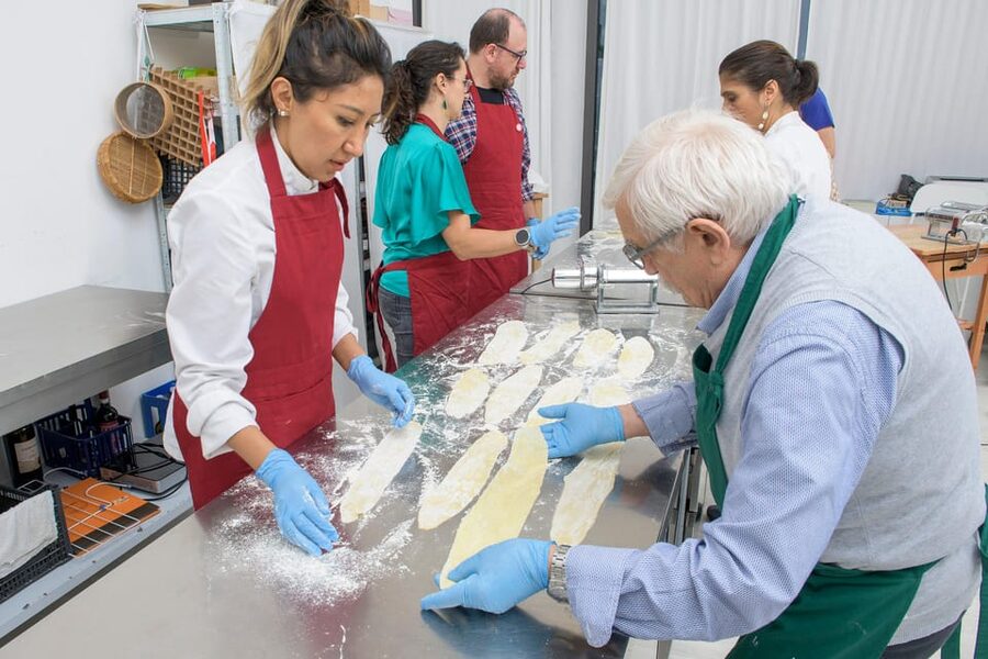 Milan: Italian Cooking Class with Food and Wine - A three-course lesson with room for real practice