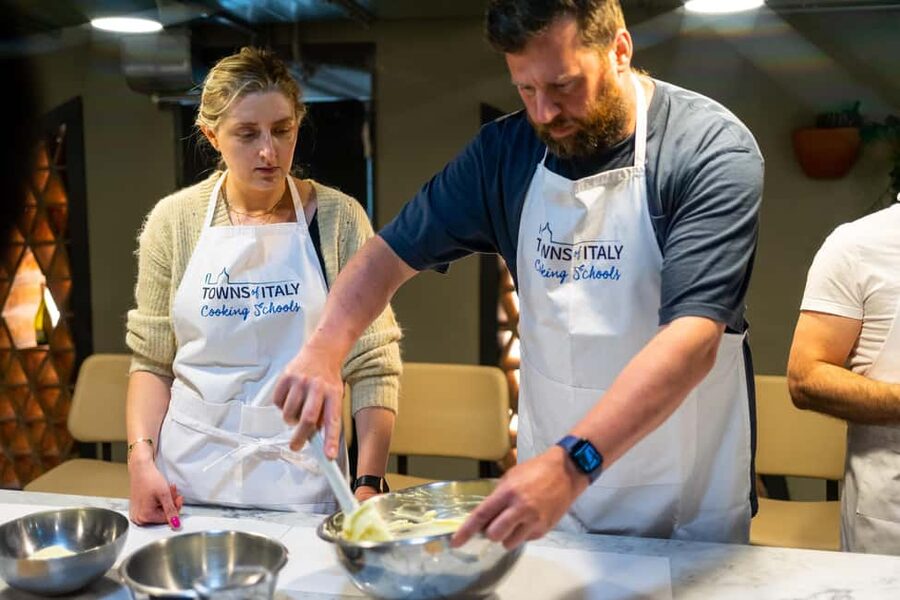 Milan: Pasta Class with Gelato or Tiramisù & Unlimited Wine - Families, food limits, and who should book