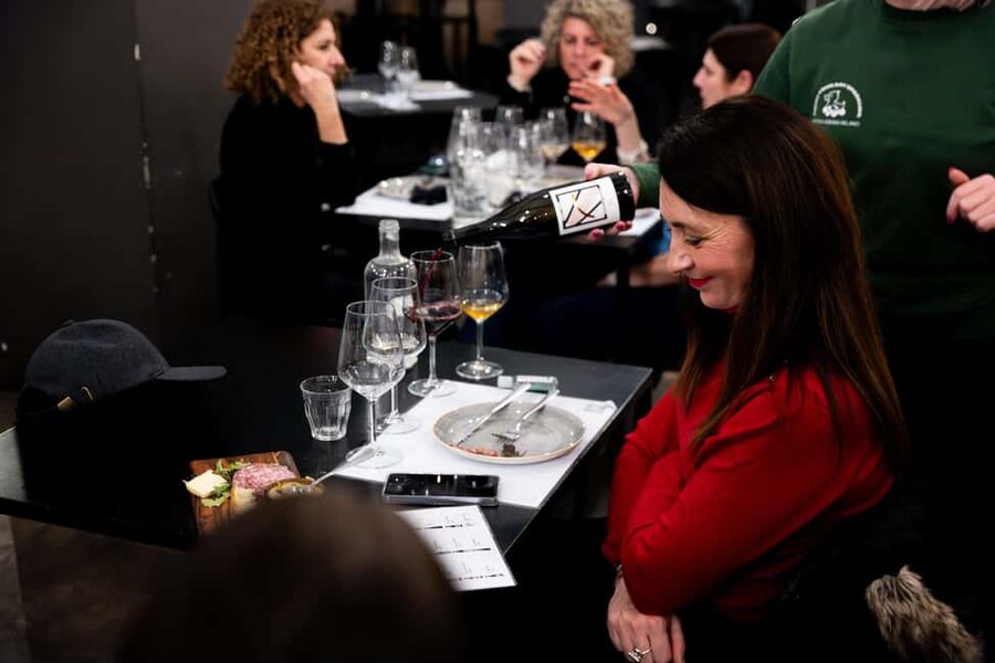 Milan Urban Winery: Taste & Tour at Cantina Urbana - The guides are a major part of the value