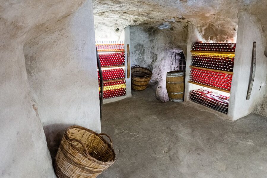 Milos Island: Kostantakis Winery Wine Tasting Experience - Timing, Heat, and What to Bring