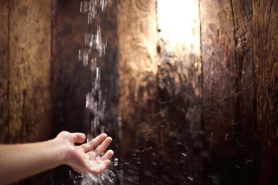 Monforte d'Alba: Jacuzzi Ritual with Wine Tasting - Two wines and a proper Piedmont aperitif