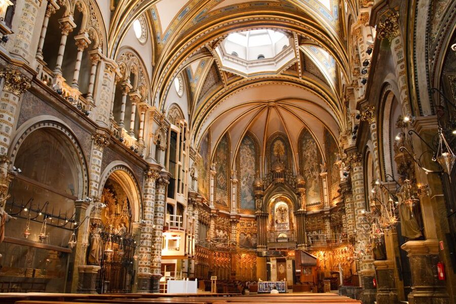 Montserrat & Cava Wineries Day Trip from Barcelona w/ Pickup - The two-hour cava visit and tasting