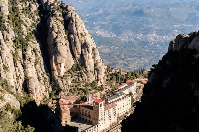 Montserrat Lunch & Wine at Farmhouse Small Group from Barcelona - Free time at the abbey market