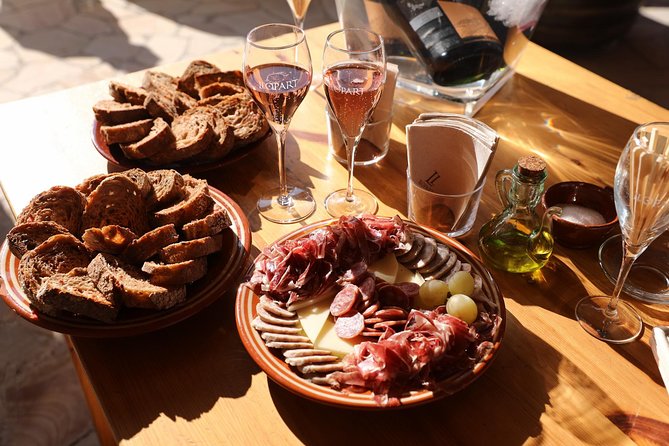 Montserrat Private Day Trip with Codorniu Cava Cellar Tasting - Timing problems you should understand