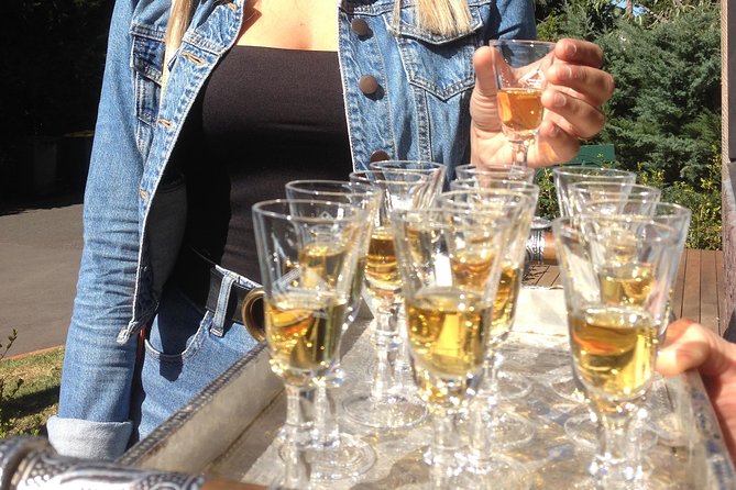 Mount Tamborine Wine Tasting Tour from Brisbane or the Gold Coast - Scenic extras and the relaxed finish