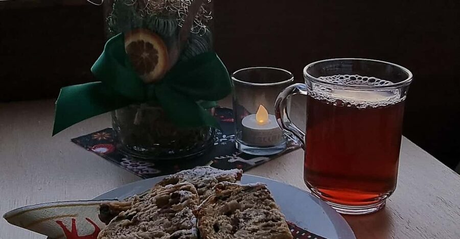 Mulled wine ride in the Leipzig New Zealand - The heated lower deck is the practical highlight