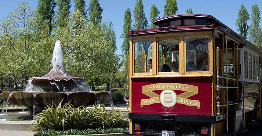 Napa Valley: Wine Tasting Tour by Open Air Trolley & Lunch - Meeting at Oxbow Public Market at 10:00