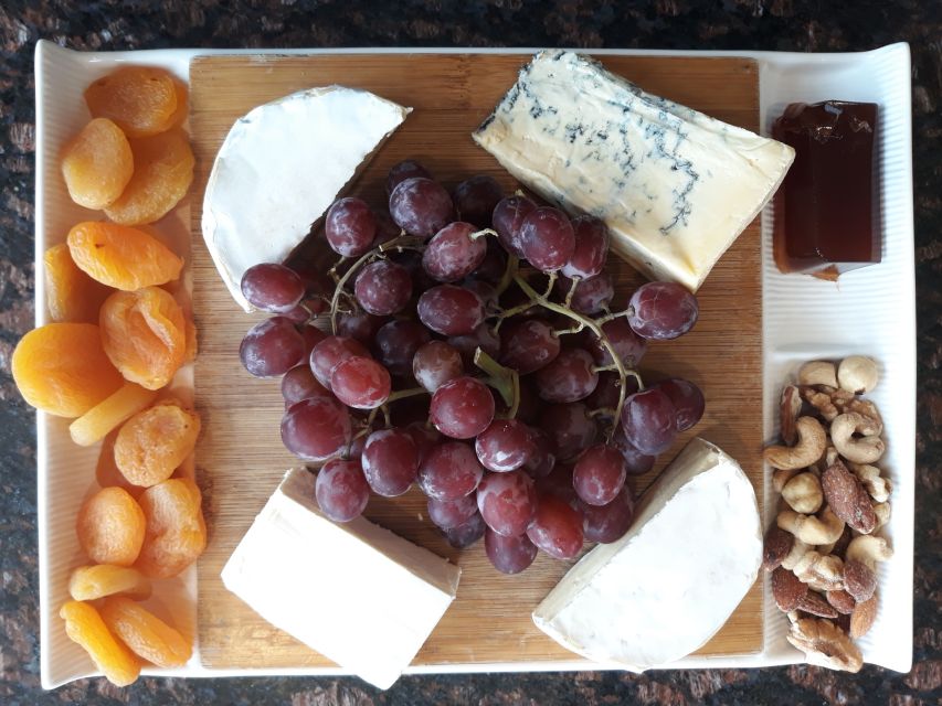 Napier: Winery + Gin Tasting Tour with Lunch Thu Fri Sat - Schedule changes and practical limits