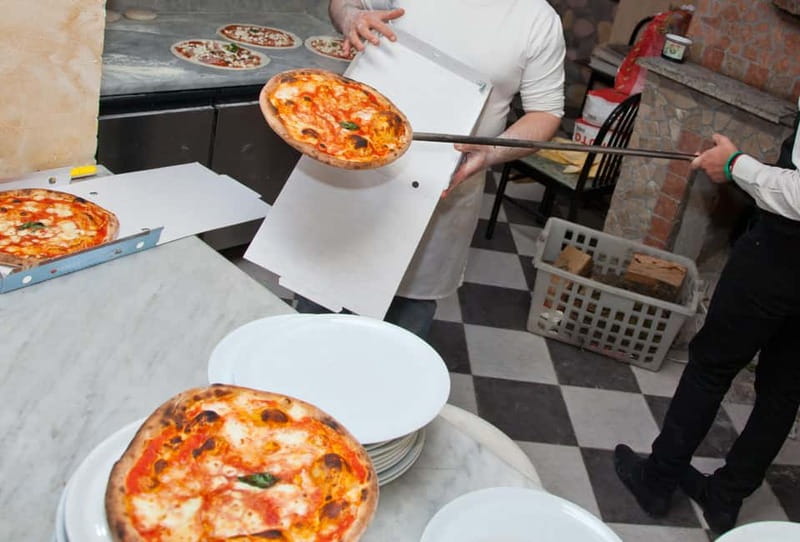 Naples: Premium Pizza Class From Dough to Dessert & Wine - A welcoming class for families and first-time cooks
