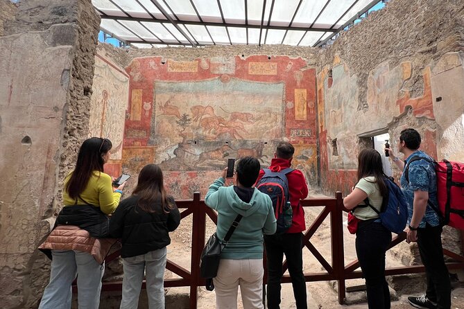 Naples: Tour of Mt Vesuvius and Pompeii w/ Lunch & Wine tasting - Lunch, Local Wine, and a Change of Pace