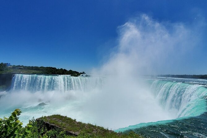 Niagara Falls Day Tour Includes Boat Cruise, Winery Stop & Lunch - Three-course lunch with a view of the falls