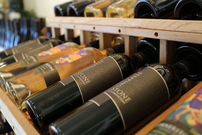 Niagara Falls: Winter Niagara Wine Tour with Transportation - Pickup Times and the One Detail to Confirm