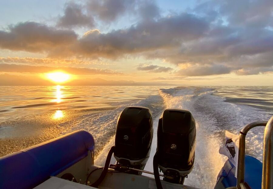 Nice: Sunset Boat Tour with Wine and Local Snacks - How this compares with a standard sunset cruise