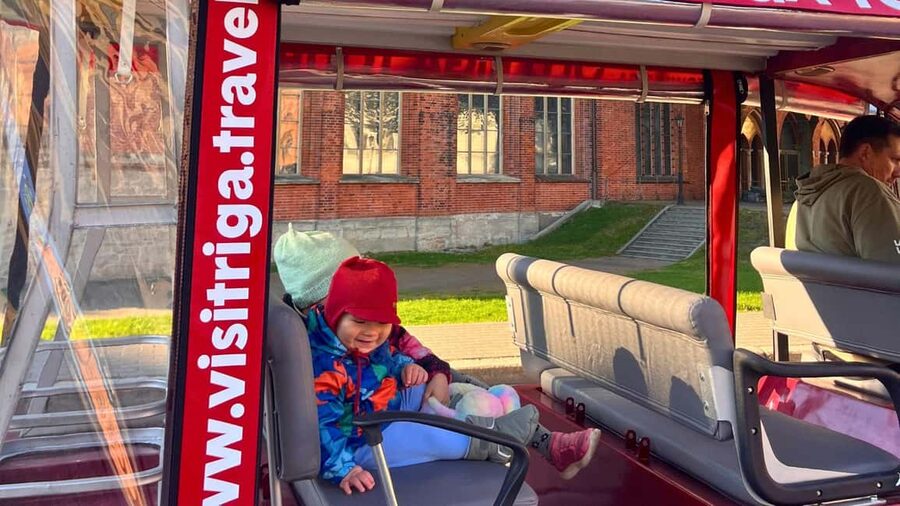 Old Riga Heated E-Bus Tour with Audio Guide & Mulled Wine - Key points to know before you book