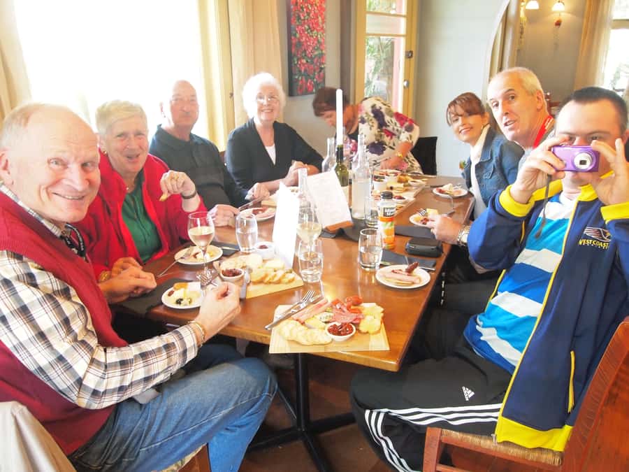 Onshore Highlights of Marlborough's Wine Region from Picton - Group size, timing, and cruise-day safety