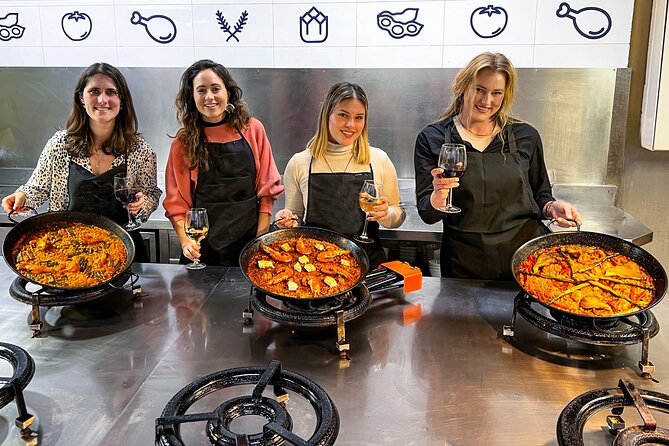 Paella Cooking Class, Wine Tasting & Central Market in Valencia - What makes this Valencia food experience worth your time