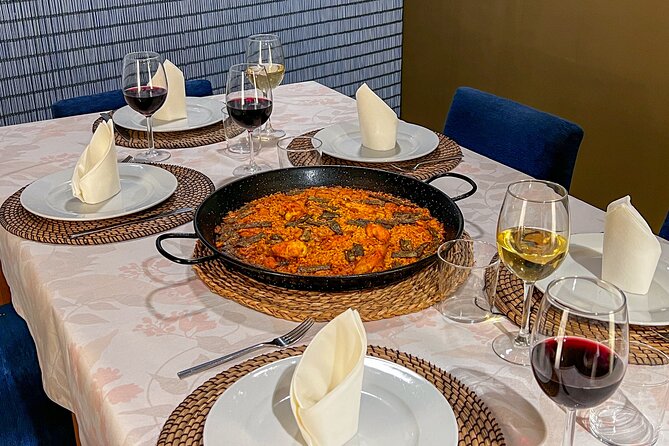 Paella Cooking Class, Wine Tasting & Central Market in Valencia - Who will enjoy this class most?