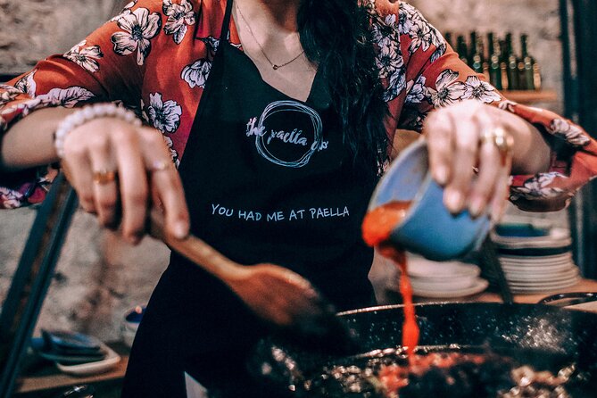 Paella Experience and Bottomless Wine in Barcelona - A five-course dinner with Catalan touches