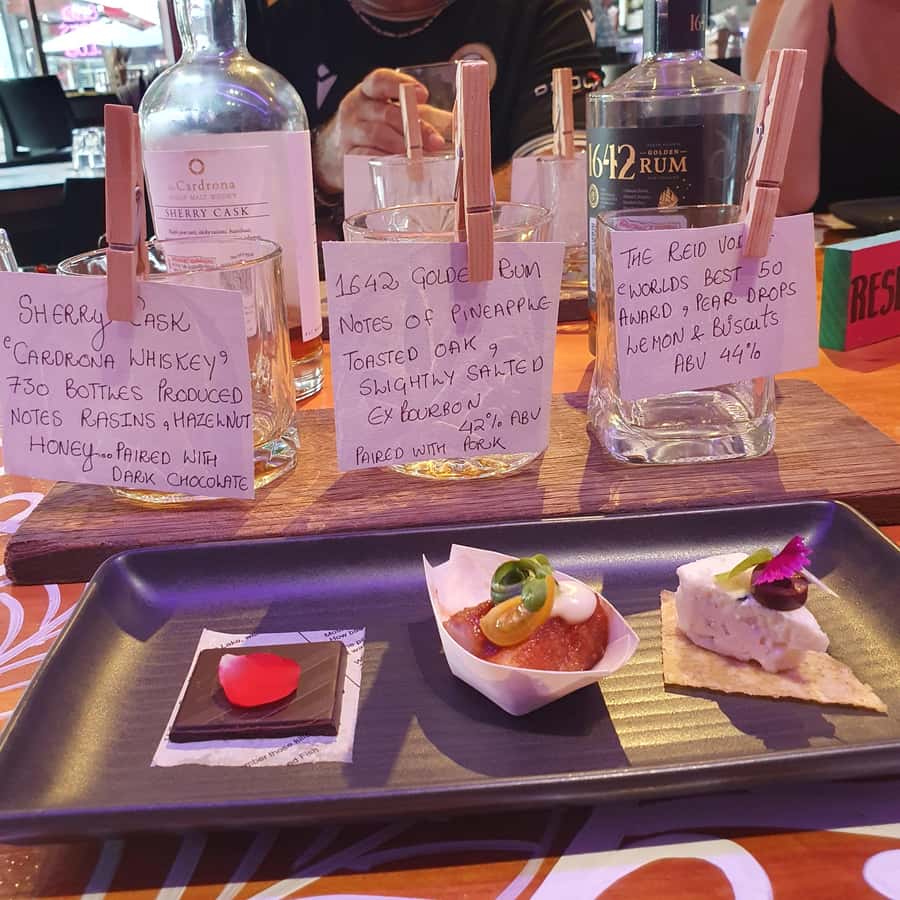 Paihia or Kerikeri: Wine, Spirit, & Craft Beer Tour - Bad Habits in Paihia: a wide New Zealand spirits shelf