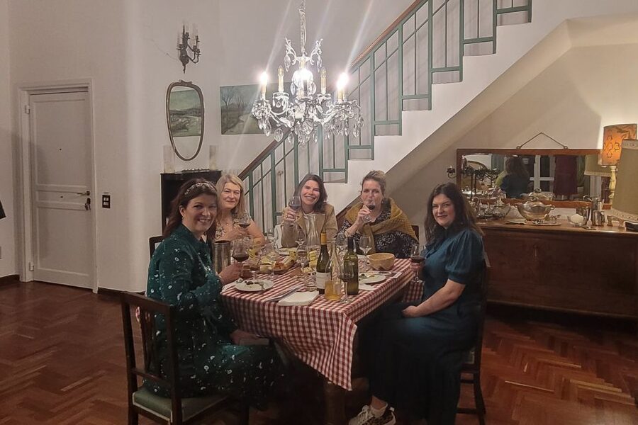 Palermo: 2-Hour Sicilian Cheese and Wine Tasting Tour - Six cheeses, from fresh curds to aged character
