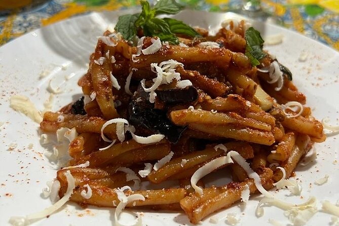 Palermo Food Tour: 10+ Tastings of Arancini, Cannoli, Wine & More - Starting at Porta Nuova and Palermo Cathedral