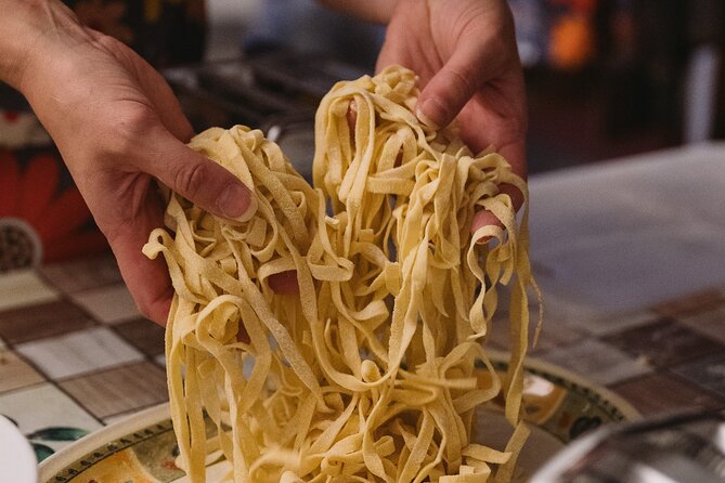 Palermo: Pasta and Tiramisu Small Group Cooking Class with Wine - Key details at a glance