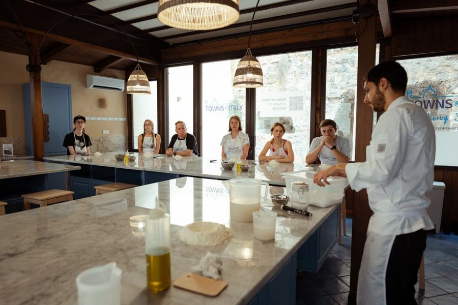 Palermo: Pizza and Gelato Cooking Class with Dinner and Wine - Sauce, toppings, baking, and the first taste