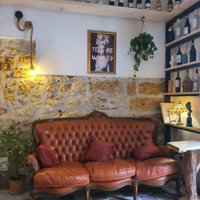 Palermo: Wine Tasting with Sicilian Tapas - Meeting Adriano and hearing the bar’s story
