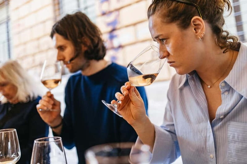 Palermo: Wine Tasting with Snacks at Bottega Monteleone - Key points at a glance