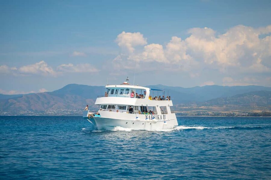 Paphos: Blue Lagoon Afternoon Cruise with Swim, BBQ & Wine - FAQ