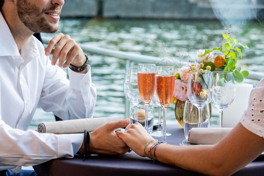 Paris: 3-Course-Dinner Cruise with Wine on the Seine River - Front seating, window views, and the question of value