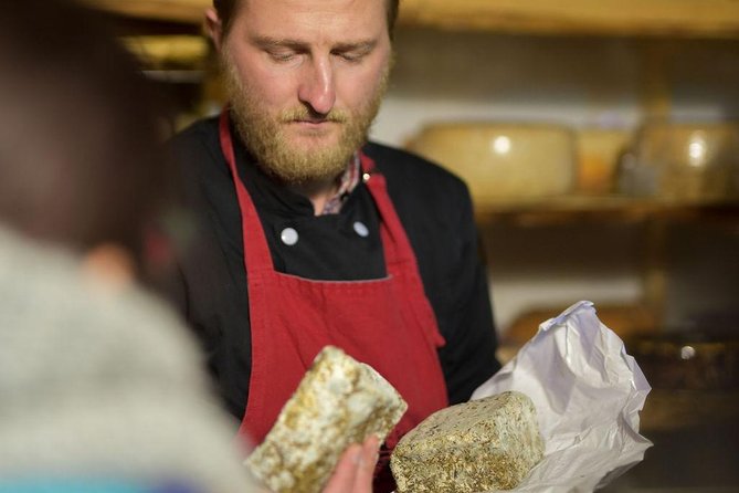 Paris Art of Pairing Cheese and Wine Tasting in a Cheese Cellar - What this Paris cheese cellar experience is really like