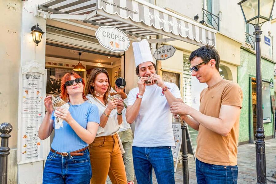Paris: Champagne and Oysters Food Tour - Falafel shows another side of Le Marais