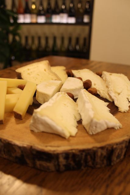 Paris: French Wine and Cheese Guided Tasting - Five things to know before booking