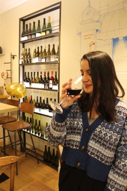 Paris: French Wine and Cheese Guided Tasting - Understanding French regions, grapes, and climate