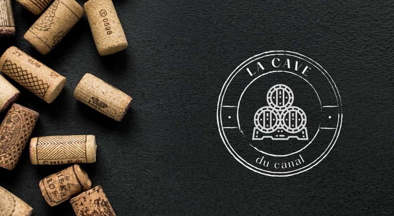 Paris: French wine tasting with cheeses and charcuterie - More than 250 bottles to browse afterward