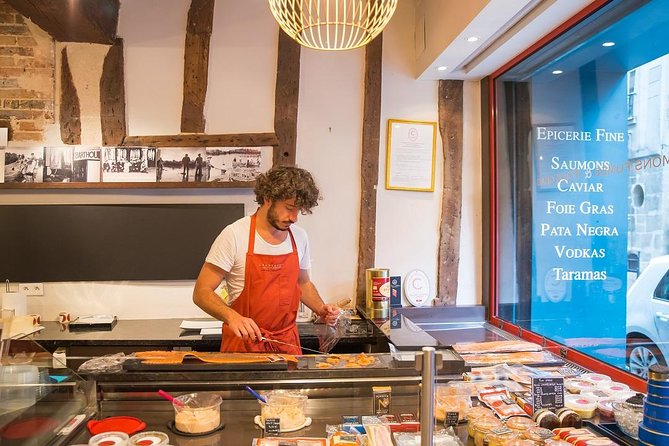 Paris Le Marais District Original Food and Wine Tasting Tour - Why Le Marais makes a smart food-tour setting