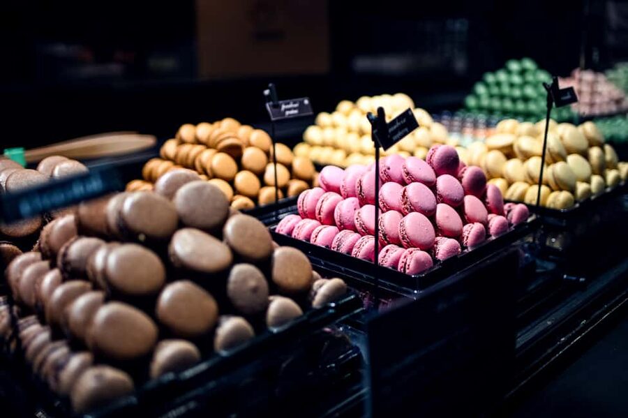 Paris: Montmartre Food Tour with 10 Local Tastings & Wines - What makes this Montmartre food walk worth your time