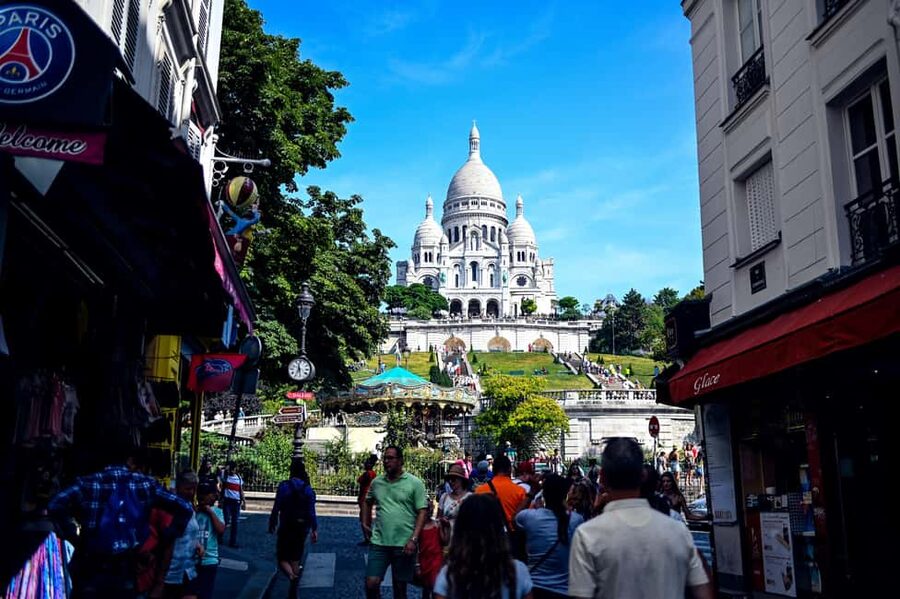 Paris: Montmartre Food Tour with 10 Local Tastings & Wines - Starting at Anvers, with sweets first
