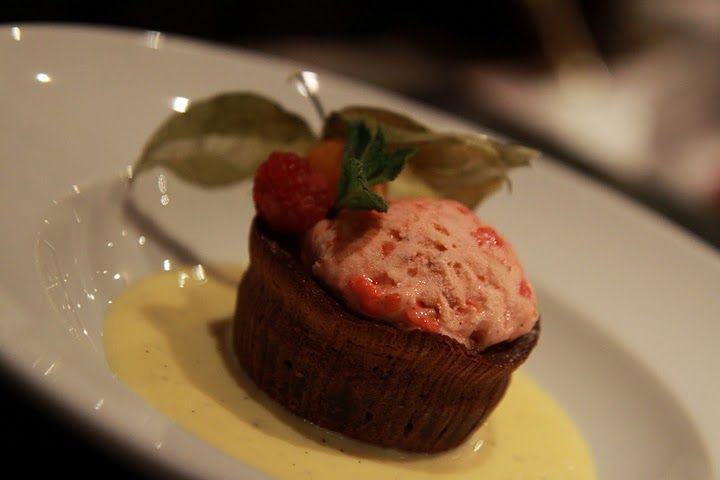 Paris: O Chateau's Wine Tasting Dinner - Who should book this dinner?