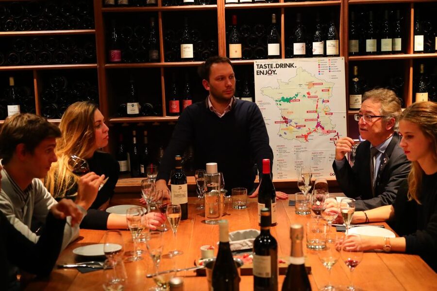 Paris: O Chateau's Wine Tasting Dinner - Should you book O Chateau?